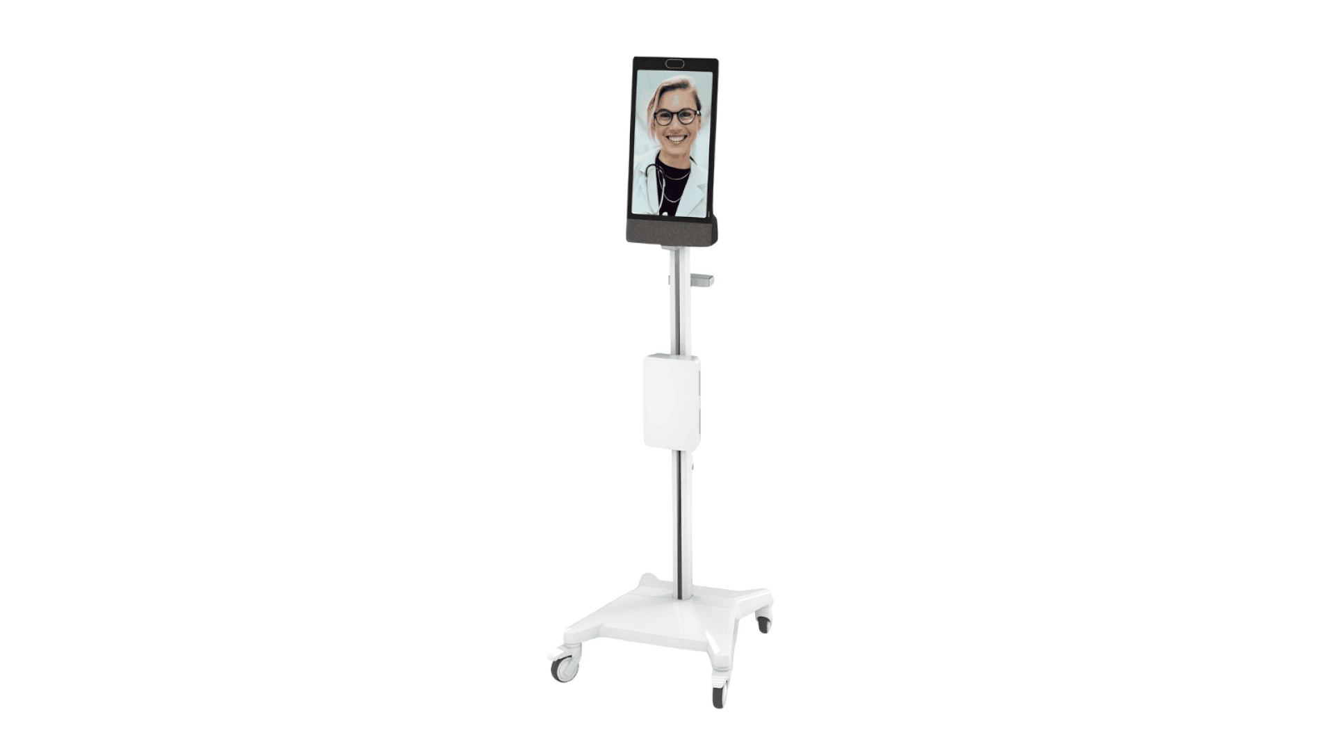 Ein Telemedizin-Roboter mit einem Bildschirm, auf dem ein lächelndes medizinisches Fachpersonal zu sehen ist, montiert auf einem mobilen Ständer mit Rädern und einer verstellbaren Stange, isoliert vor einem weißen Hintergrund.
